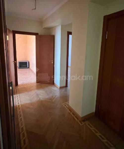 3 Սենյականոց Բնակարան, 82քմ, 9/9 հարկ, Կապիտալ Վերանորոգված