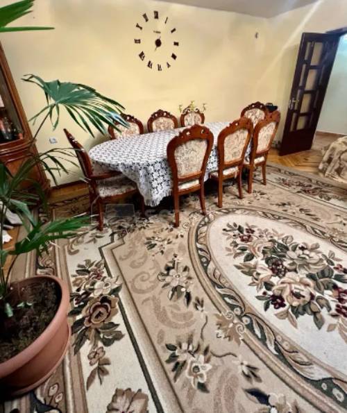 3 Սենյականոց Բնակարան Քարե Շենքում, 80քմ, 4/4 հարկ, Կապիտալ Վերանորոգված
