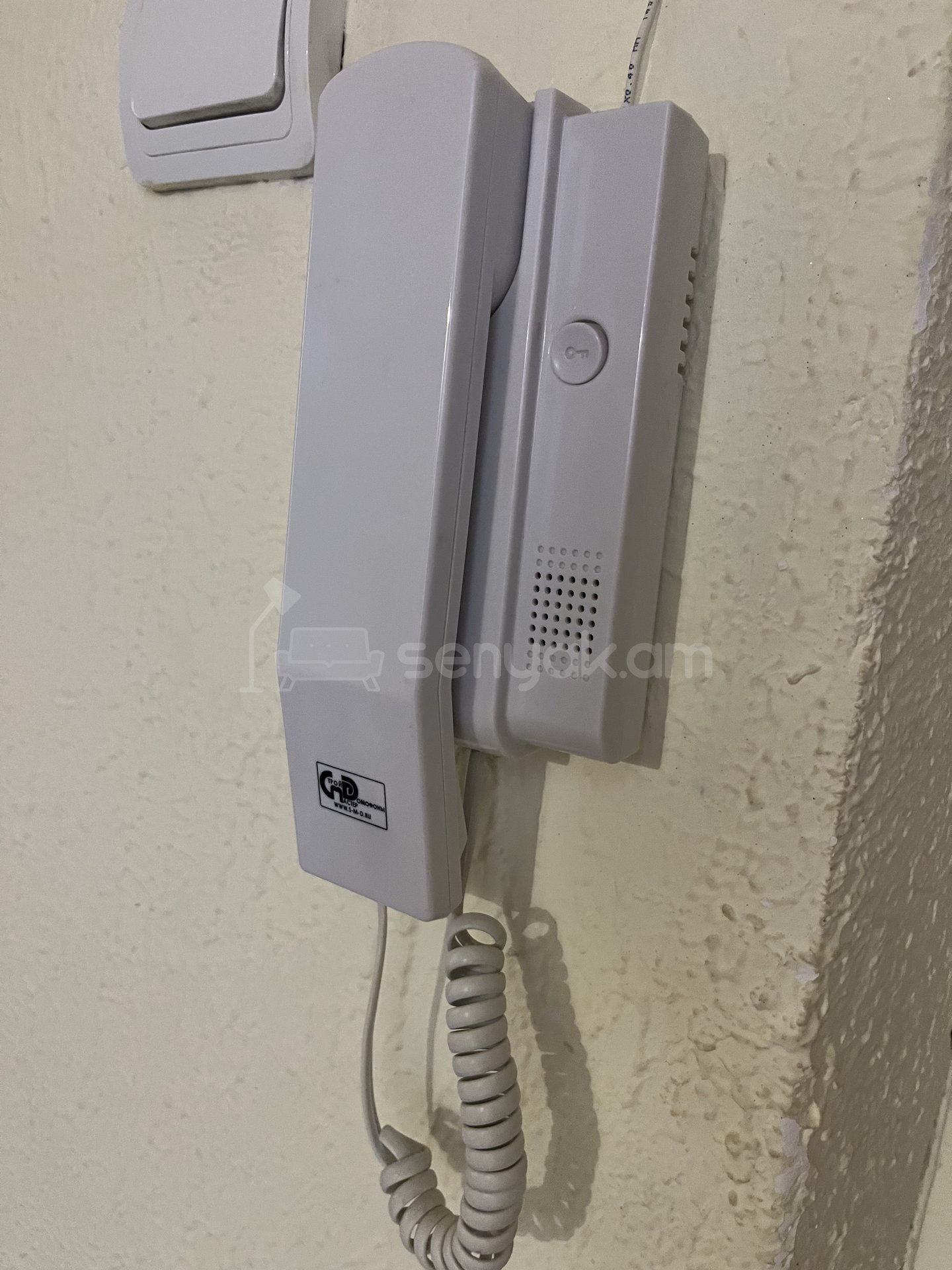 1 Սենյականոց Բնակարան, 35քմ, 5/5 հարկ, Պետական Վիճակում, Կահավորված