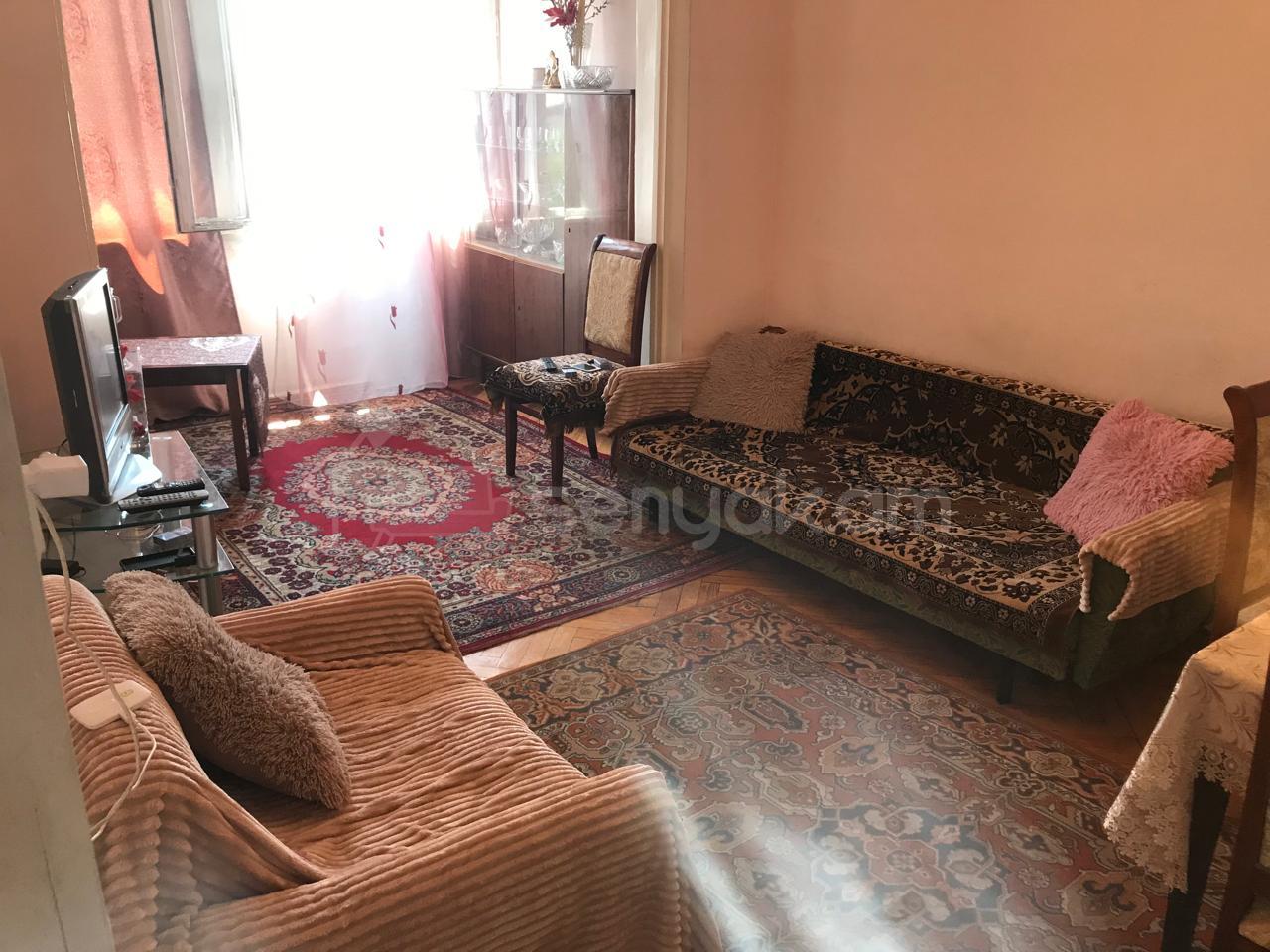 3 Սենյականոց Բնակարան, 50քմ, 5/5 հարկ, Նորմալ Վիճակում