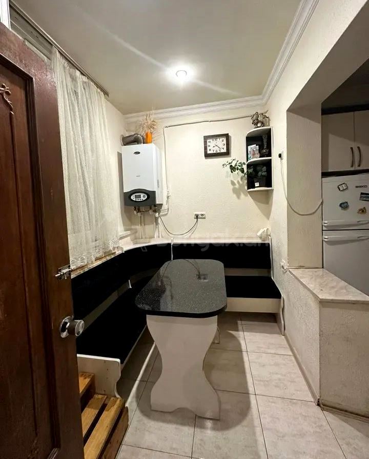 4 Սենյականոց Բնակարան, 79քմ, 8/9 հարկ, Կապիտալ Վերանորոգված