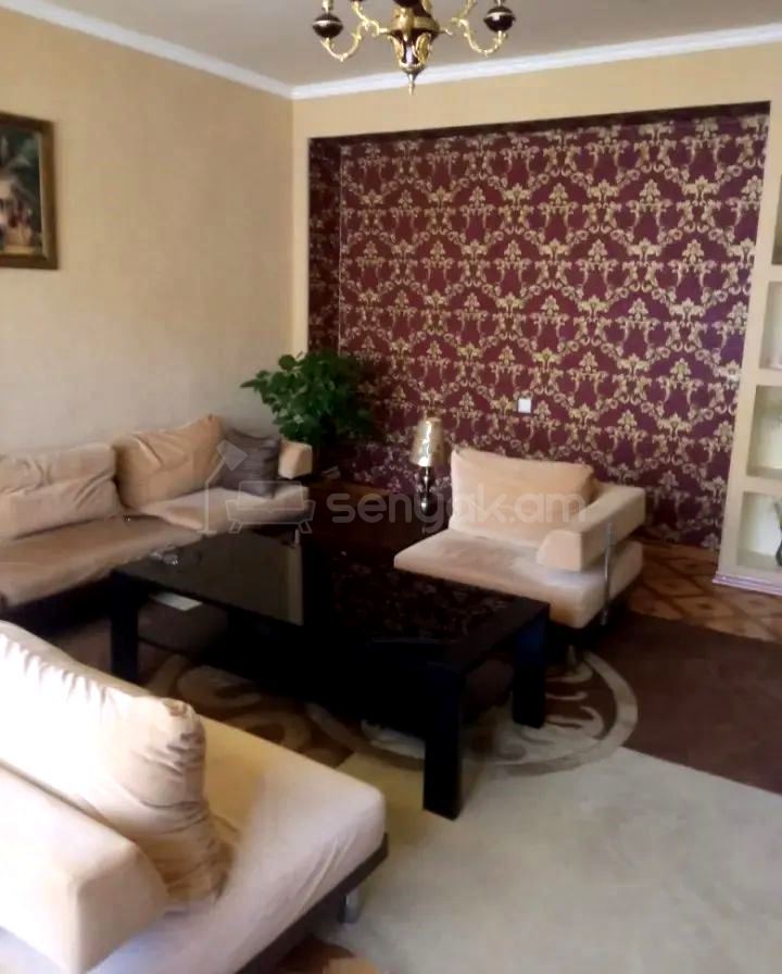 4 Սենյականոց Բնակարան, 92քմ, 8/9 հարկ, Նորմալ Վիճակում