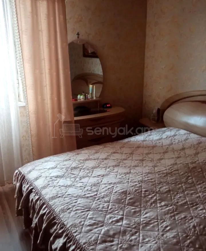 4 Սենյականոց Բնակարան, 92քմ, 8/9 հարկ, Նորմալ Վիճակում