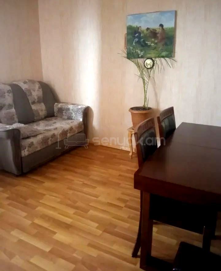 4 Սենյականոց Բնակարան, 92քմ, 8/9 հարկ, Նորմալ Վիճակում