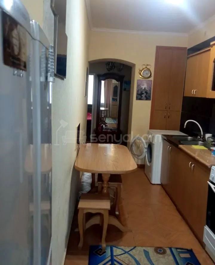 4 Սենյականոց Բնակարան, 92քմ, 8/9 հարկ, Նորմալ Վիճակում