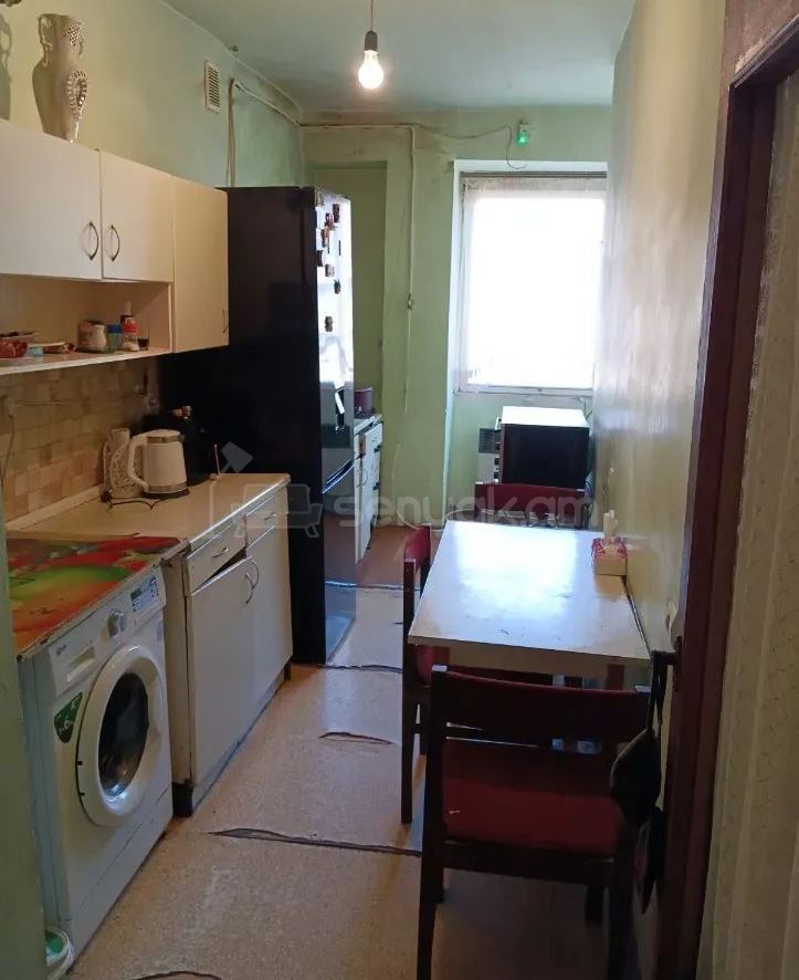 4 Սենյականոց Բնակարան, 90քմ, 7/9 հարկ, Կոսմետիկ Վերանորոգված