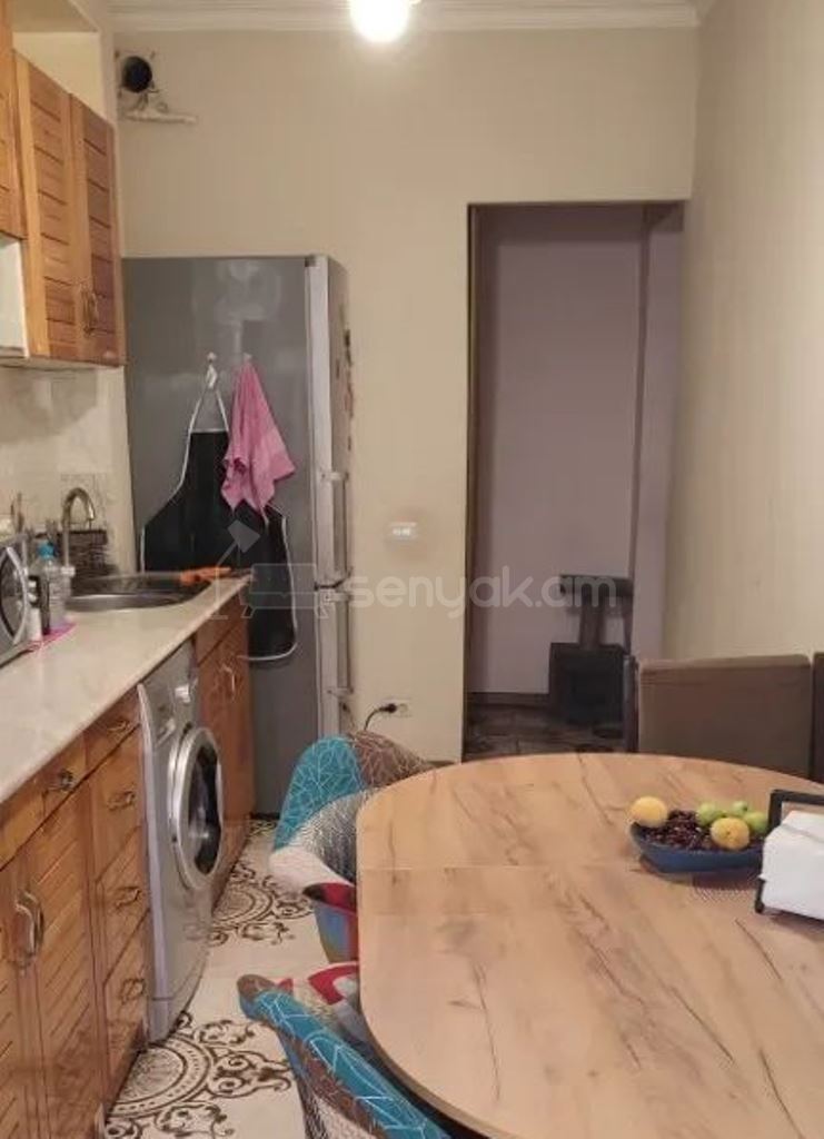 3 Սենյականոց Բնակարան, 96քմ, 2/9 հարկ, Կապիտալ Վերանորոգված