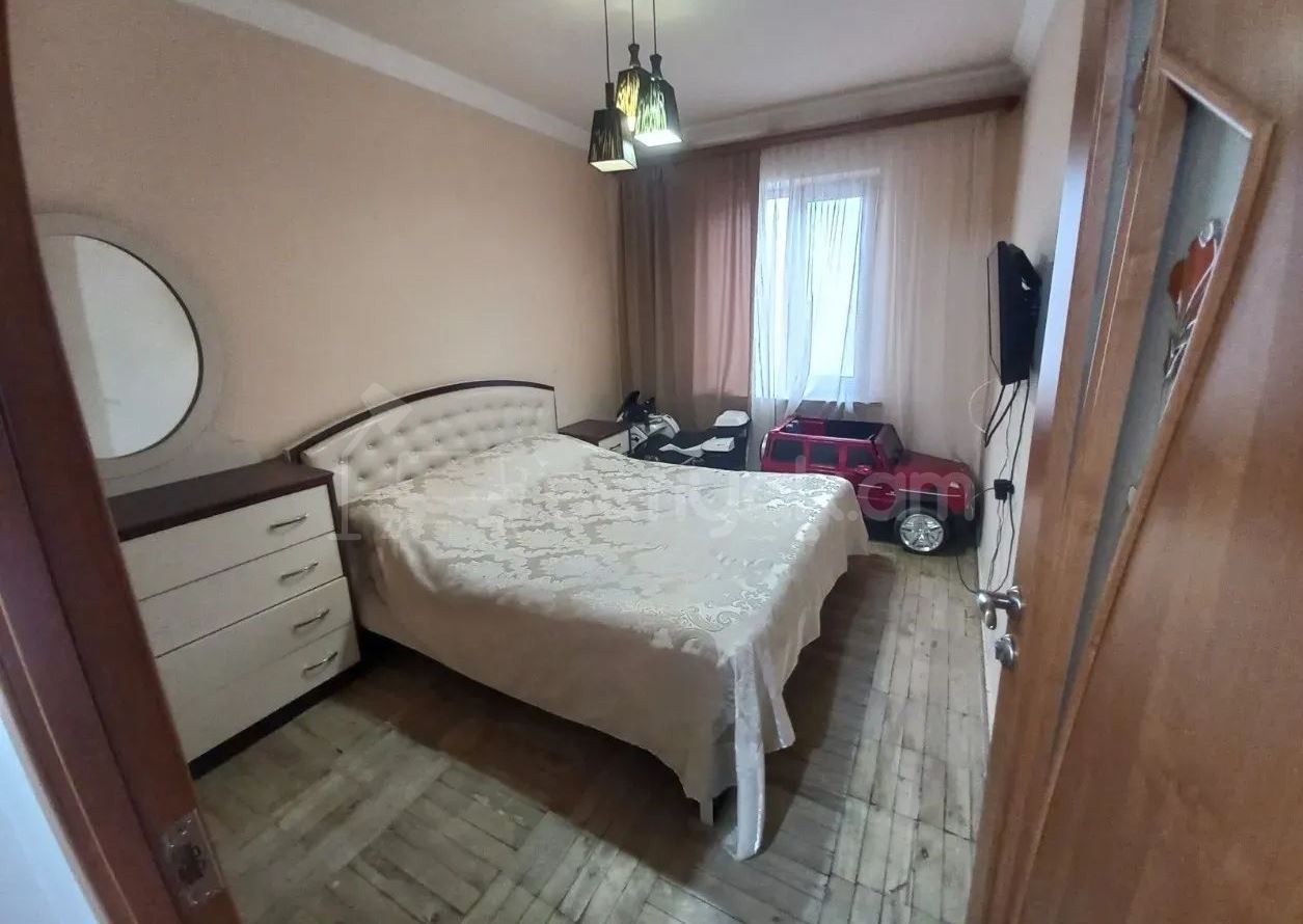 3 Սենյականոց Բնակարան, 74քմ, 5/9 հարկ, Կապիտալ Վերանորոգված