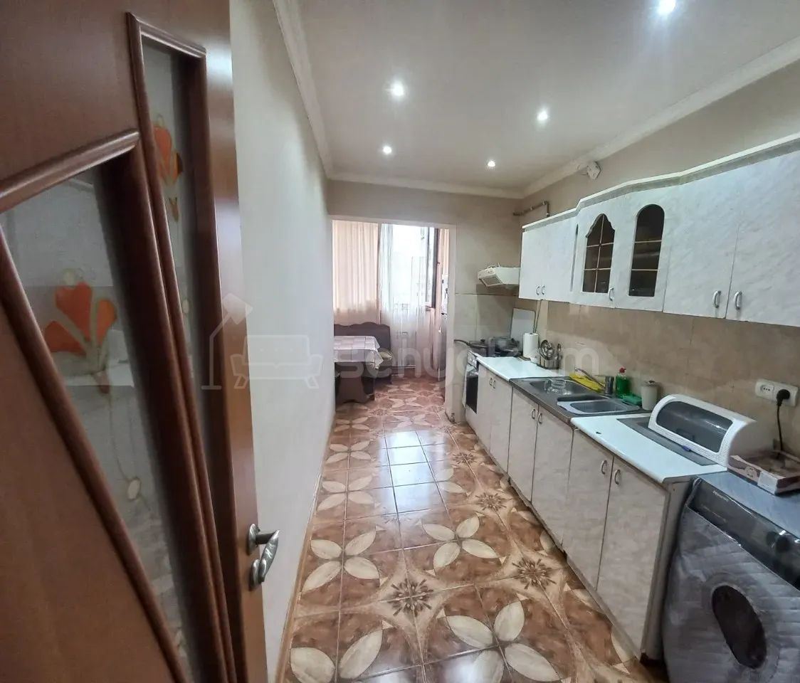3 Սենյականոց Բնակարան, 74քմ, 5/9 հարկ, Կապիտալ Վերանորոգված