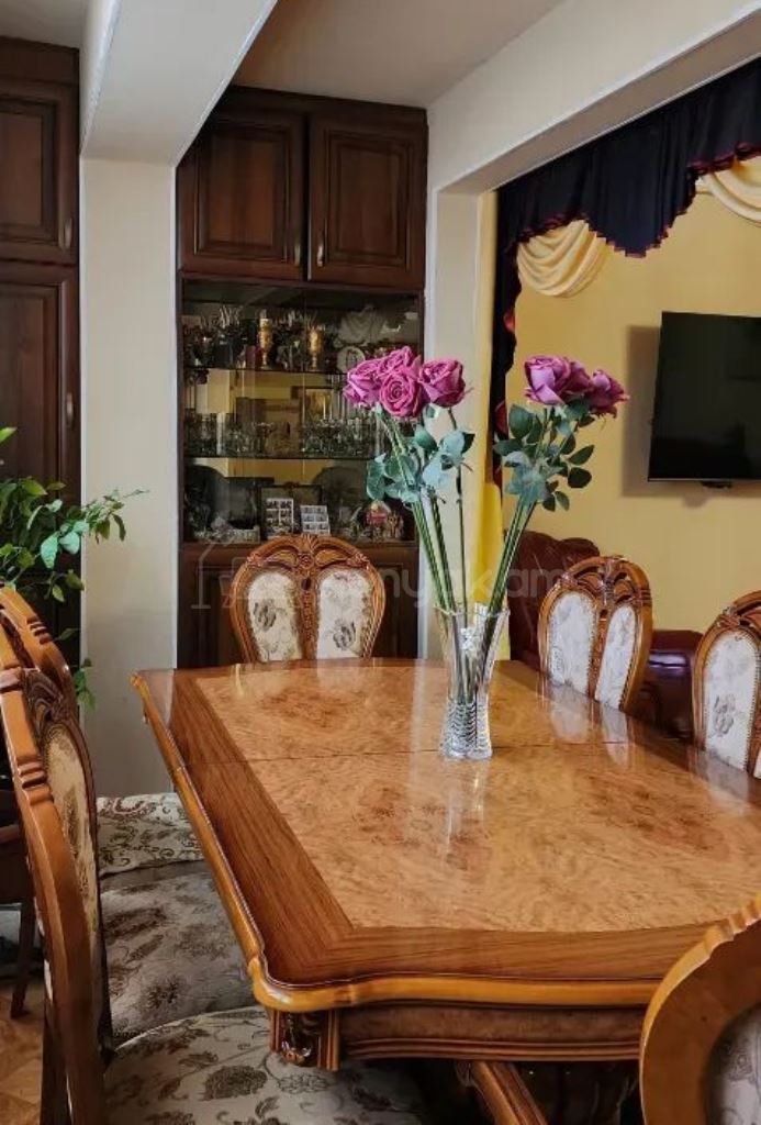 4 Սենյականոց Բնակարան, 89քմ, 9/9 հարկ, Կապիտալ Վերանորոգված