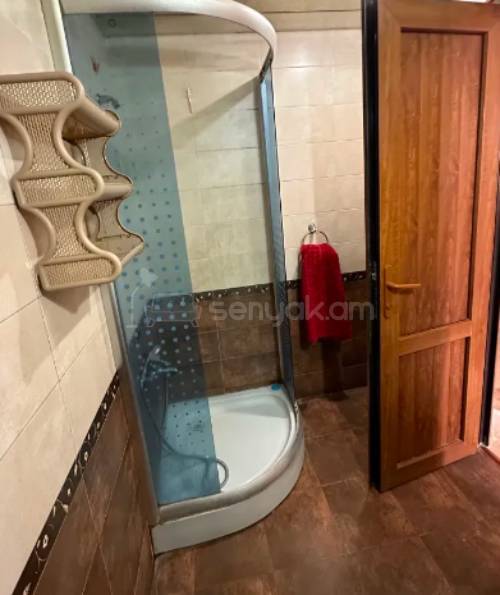 2 Սենյականոց Բնակարան, 46քմ, 3/9 հարկ, Կապիտալ Վերանորոգված
