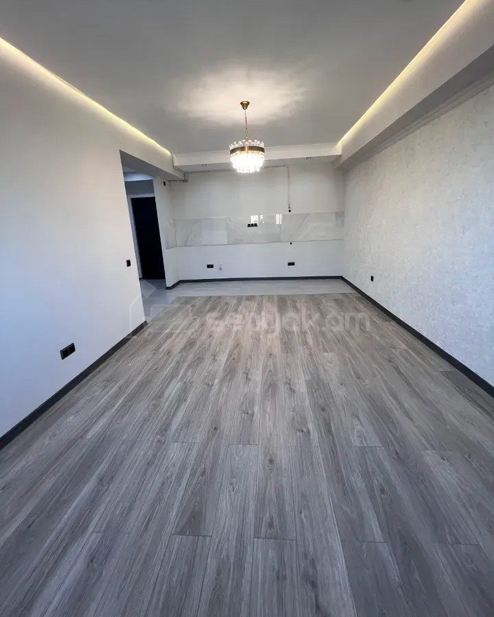 2 Սենյականոց Բնակարան, 44քմ, 3/9 հարկ, Կապիտալ Վերանորոգված