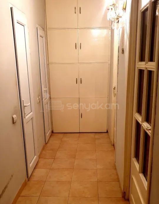 6 Սենյականոց Բնակարան, 96քմ, 4/9 հարկ, Կապիտալ Վերանորոգված