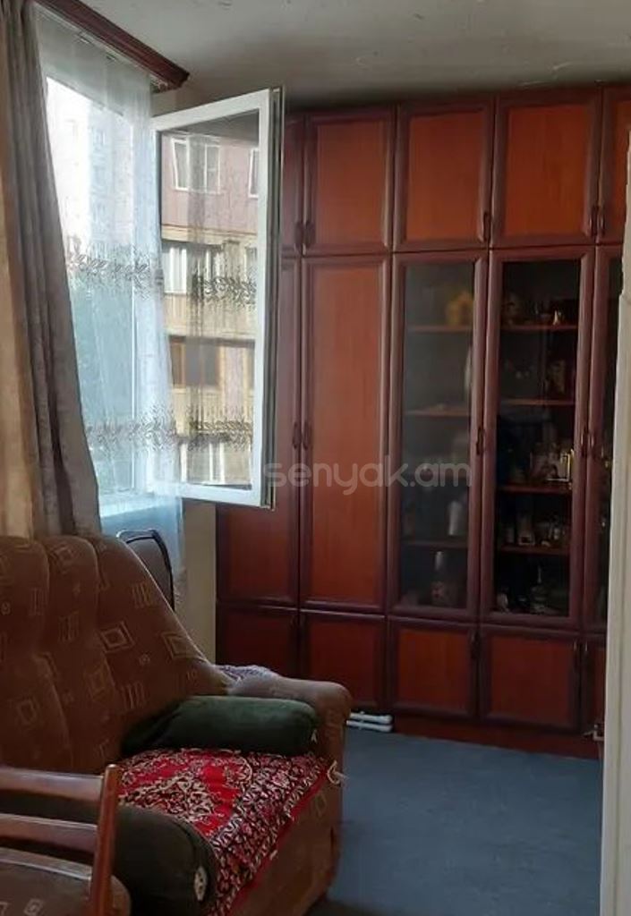 3 Սենյականոց Բնակարան, 81քմ, 2/5 հարկ, Կապիտալ Վերանորոգված