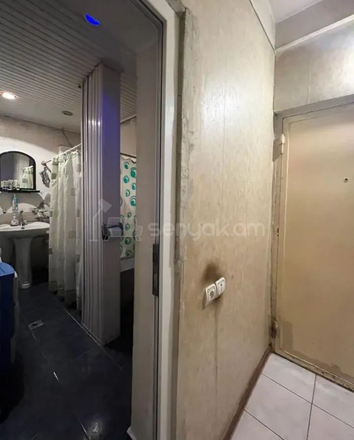 2 Սենյականոց Բնակարան, 54քմ, 7/9 հարկ, Նորմալ Վիճակում