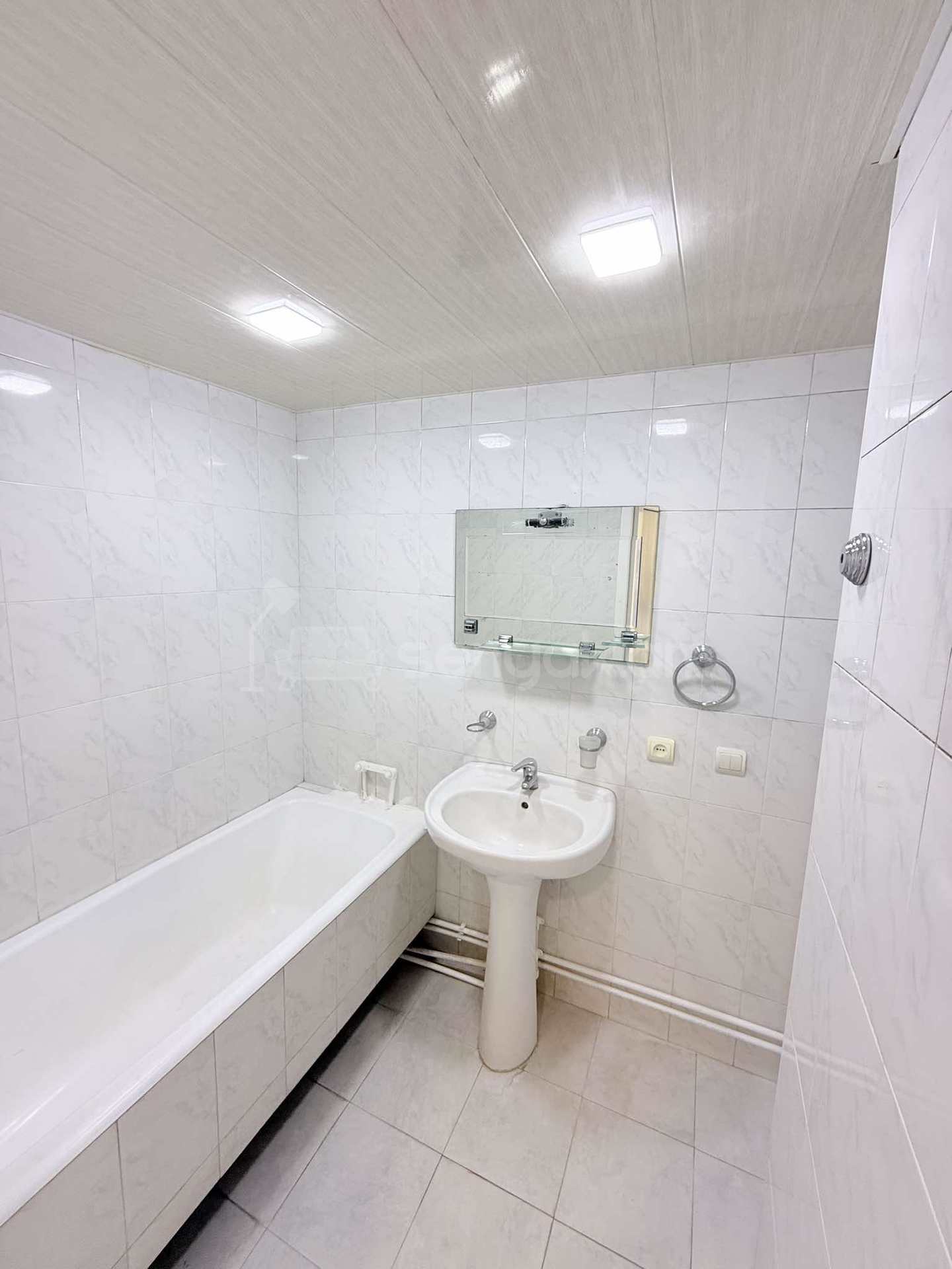 3 Սենյականոց Բնակարան, 58քմ, 2/9 հարկ, Կապիտալ Վերանորոգված