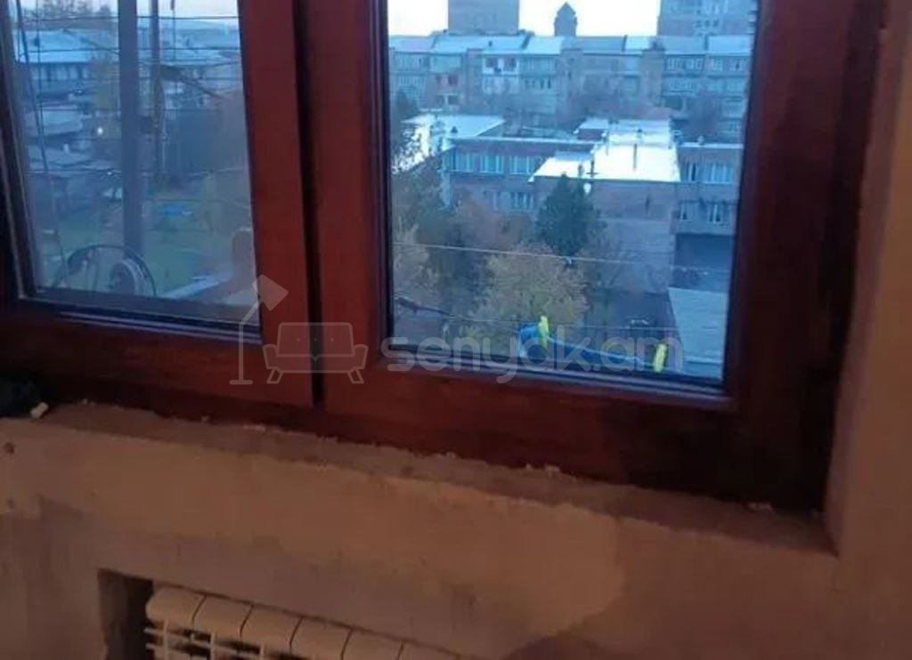 4 Սենյականոց Բնակարան, 83քմ, 5/9 հարկ, Կոսմետիկ Վերանորոգված