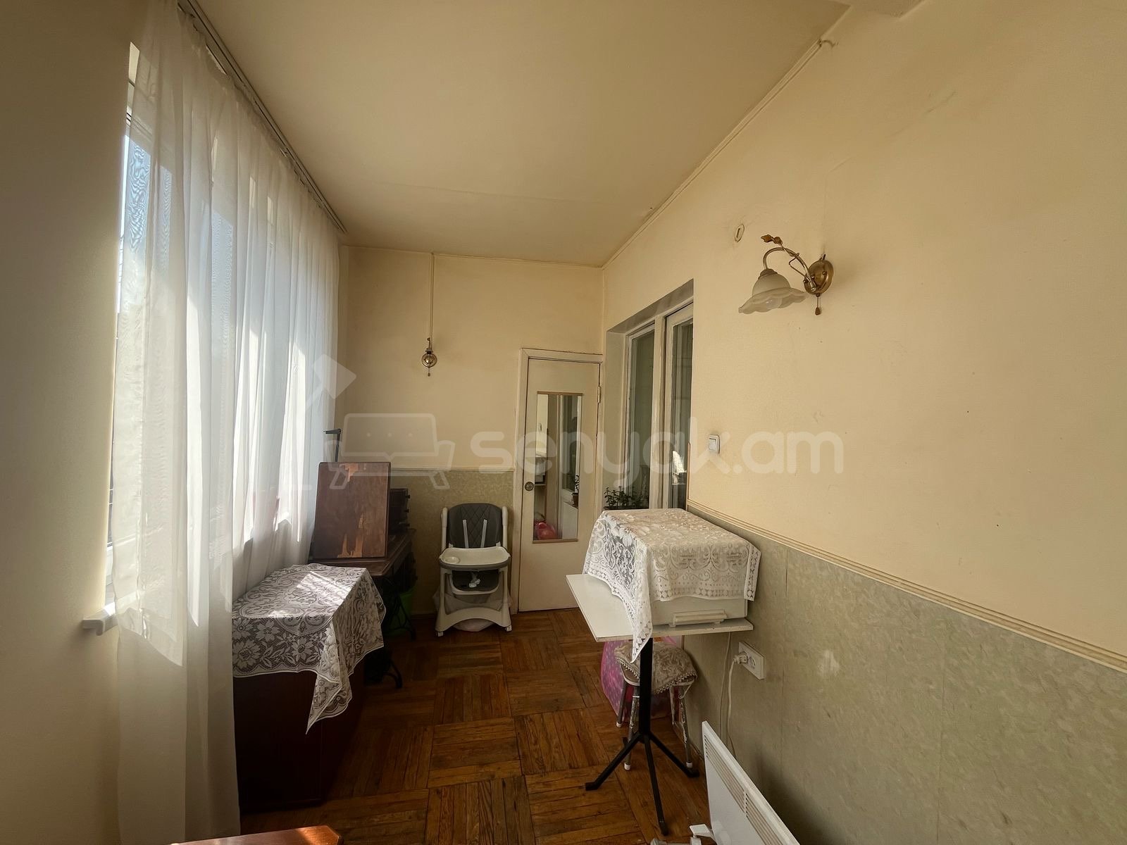 2 Սենյականոց Բնակարան Քարե Շենքում, 62քմ, 3/5 հարկ, Կոսմետիկ Վերանորոգված