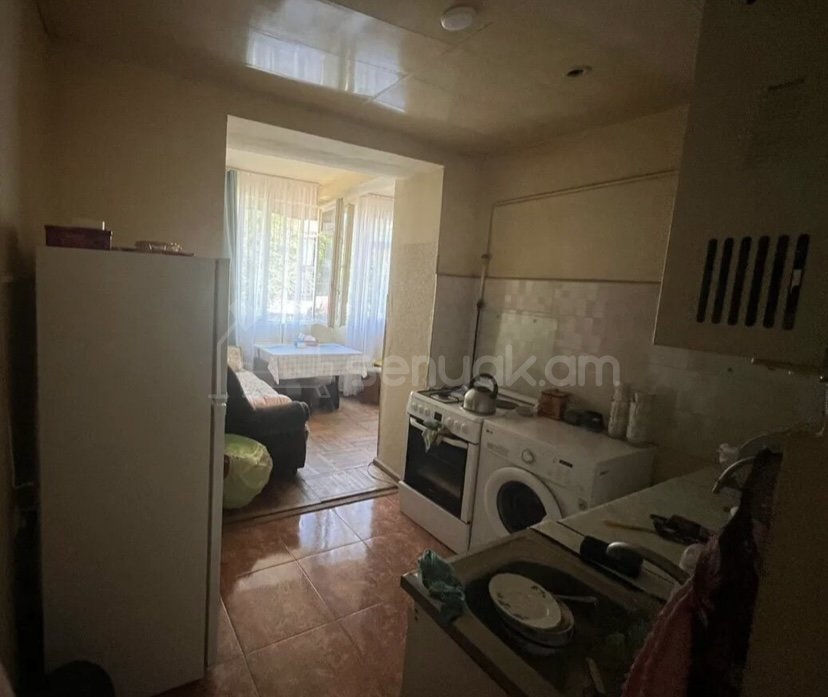 2 Սենյականոց Բնակարան Քարե Շենքում, 62քմ, 3/5 հարկ, Կոսմետիկ Վերանորոգված
