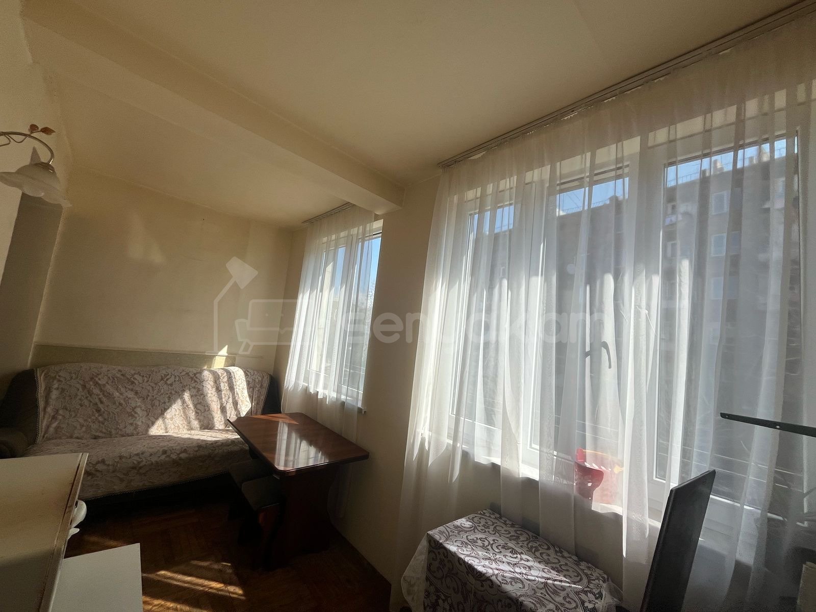 2 Սենյականոց Բնակարան Քարե Շենքում, 62քմ, 3/5 հարկ, Կոսմետիկ Վերանորոգված