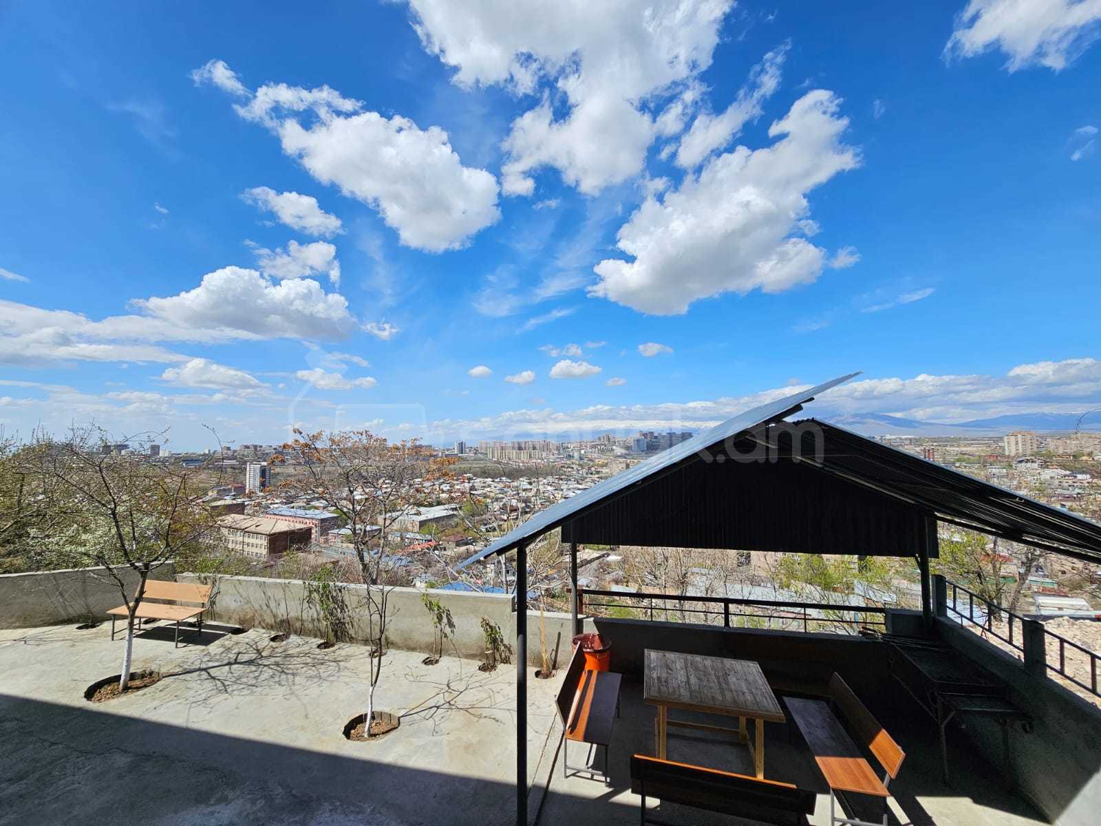 1 Սենյականոց Բնակարան Նորակառույցում, 24քմ, 2/2 հարկ, Կապիտալ Վերանորոգված, Կահավորված