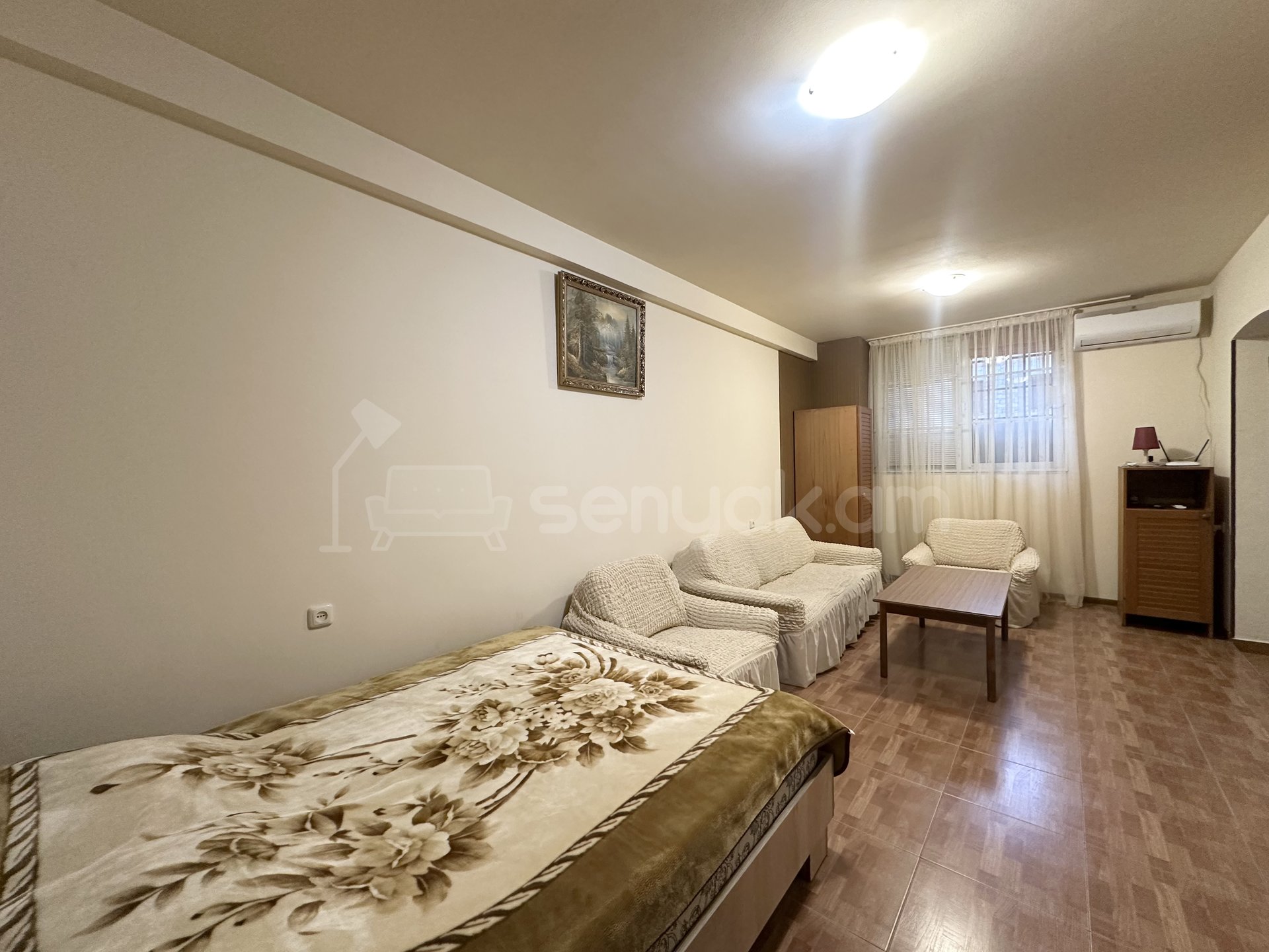 1 Սենյականոց Բնակարան Քարե Շենքում, 35քմ, 1/4 հարկ, Կապիտալ Վերանորոգված, Կահավորված, Արևկող