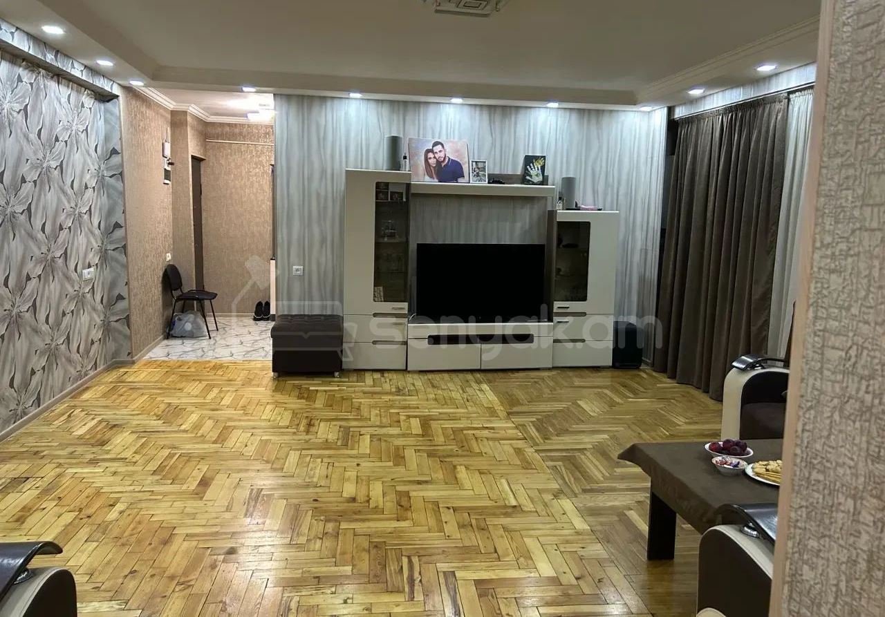 3 Սենյականոց Բնակարան, 75քմ, 4/9 հարկ, Կապիտալ Վերանորոգված