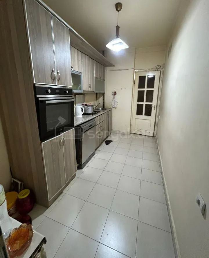 5 Սենյականոց Բնակարան, 105քմ, 2/9 հարկ, Կոսմետիկ Վերանորոգված