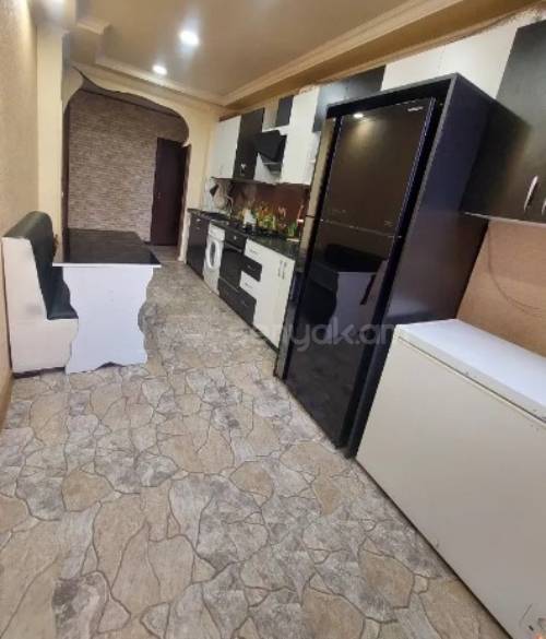 3 Սենյականոց Բնակարան, 65քմ, 3/9 հարկ, Կապիտալ Վերանորոգված