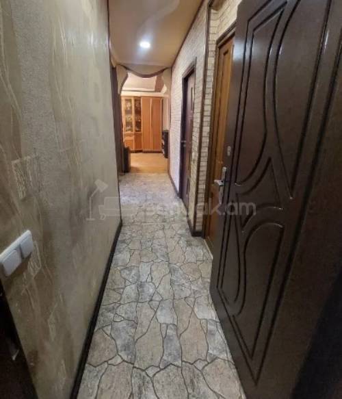 3 Սենյականոց Բնակարան, 65քմ, 3/9 հարկ, Կապիտալ Վերանորոգված