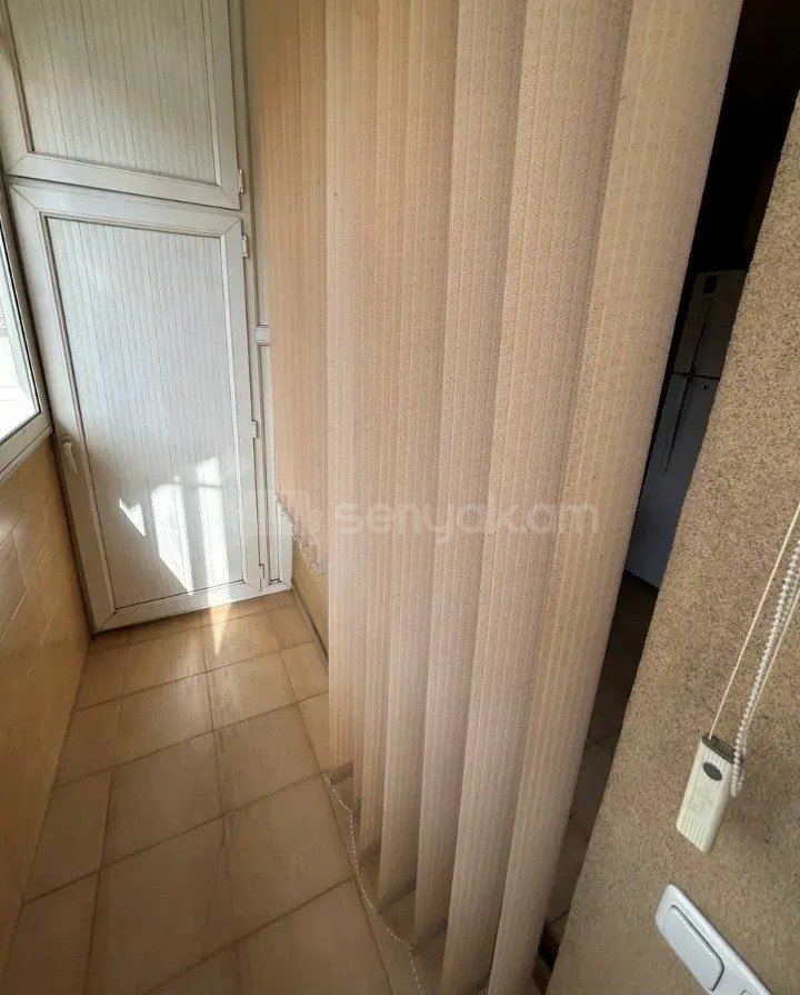 2 Սենյականոց Բնակարան Քարե Շենքում, 58քմ, 3/5 հարկ, Կապիտալ Վերանորոգված