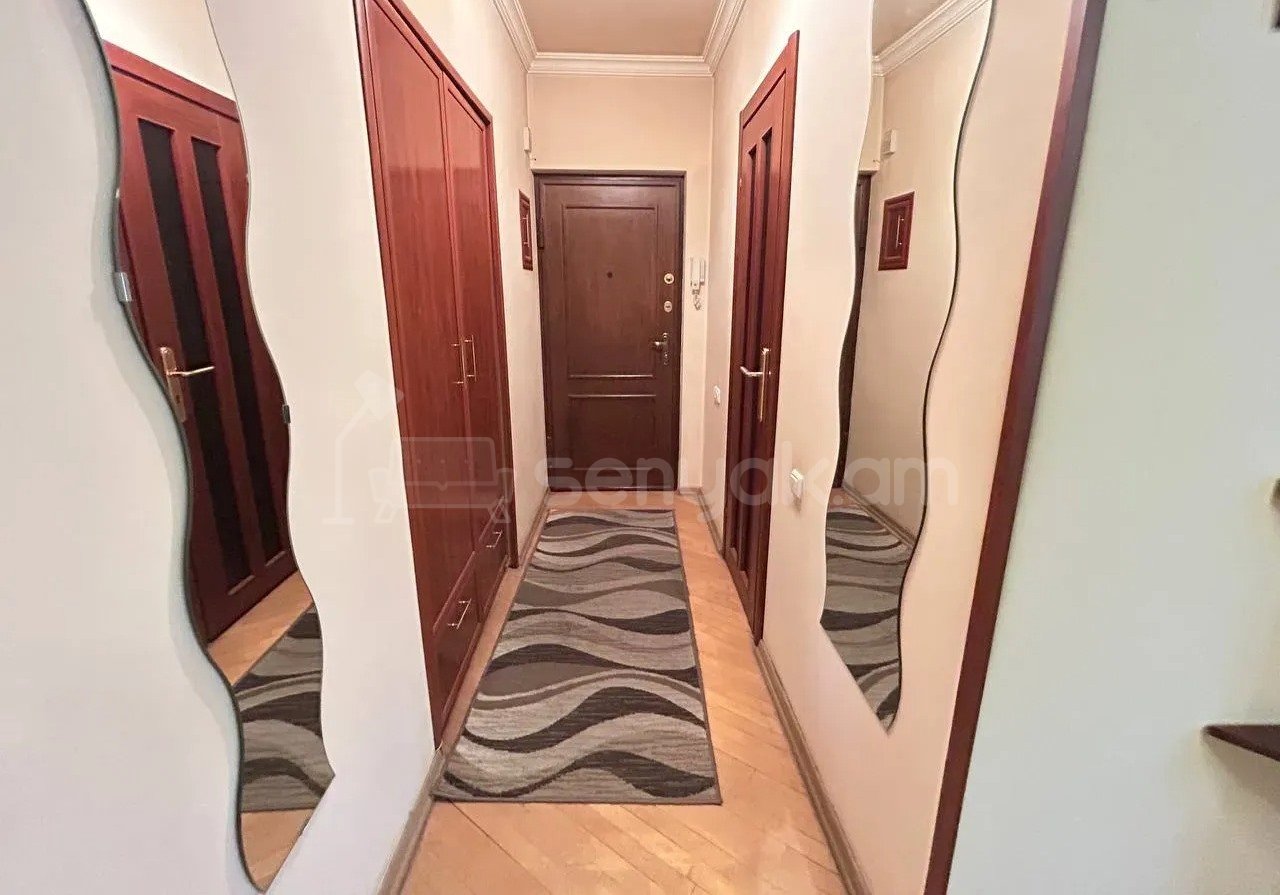 2 Սենյականոց Բնակարան Քարե Շենքում, 58քմ, 3/5 հարկ, Կապիտալ Վերանորոգված
