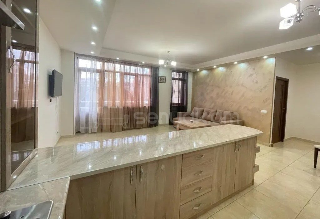 2 Սենյականոց Բնակարան, 57քմ, 3/8 հարկ, Կապիտալ Վերանորոգված