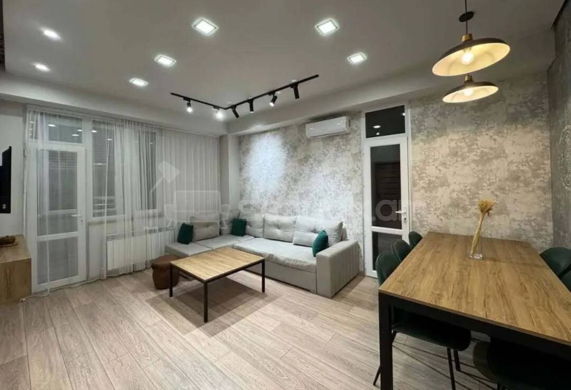 3 Սենյականոց Բնակարան Նորակառույցում, 63քմ, 7/11 հարկ, Դիզայներական Վերանորոգված