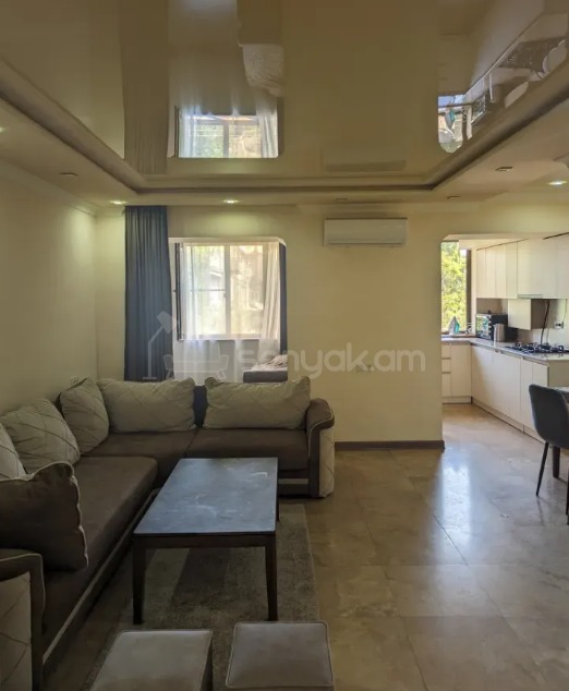 2 Սենյականոց Բնակարան Քարե Շենքում, 51քմ, 3/4 հարկ, Կապիտալ Վերանորոգված