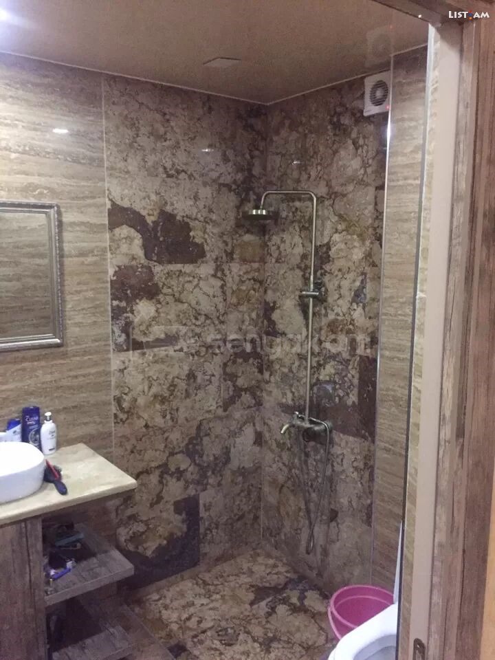 2 Սենյականոց Բնակարան Քարե Շենքում, 51քմ, 3/4 հարկ, Կապիտալ Վերանորոգված