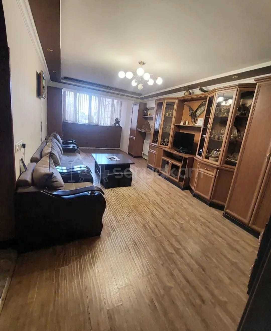 3 Սենյականոց Բնակարան, 65քմ, 3/10 հարկ, Կոսմետիկ Վերանորոգված
