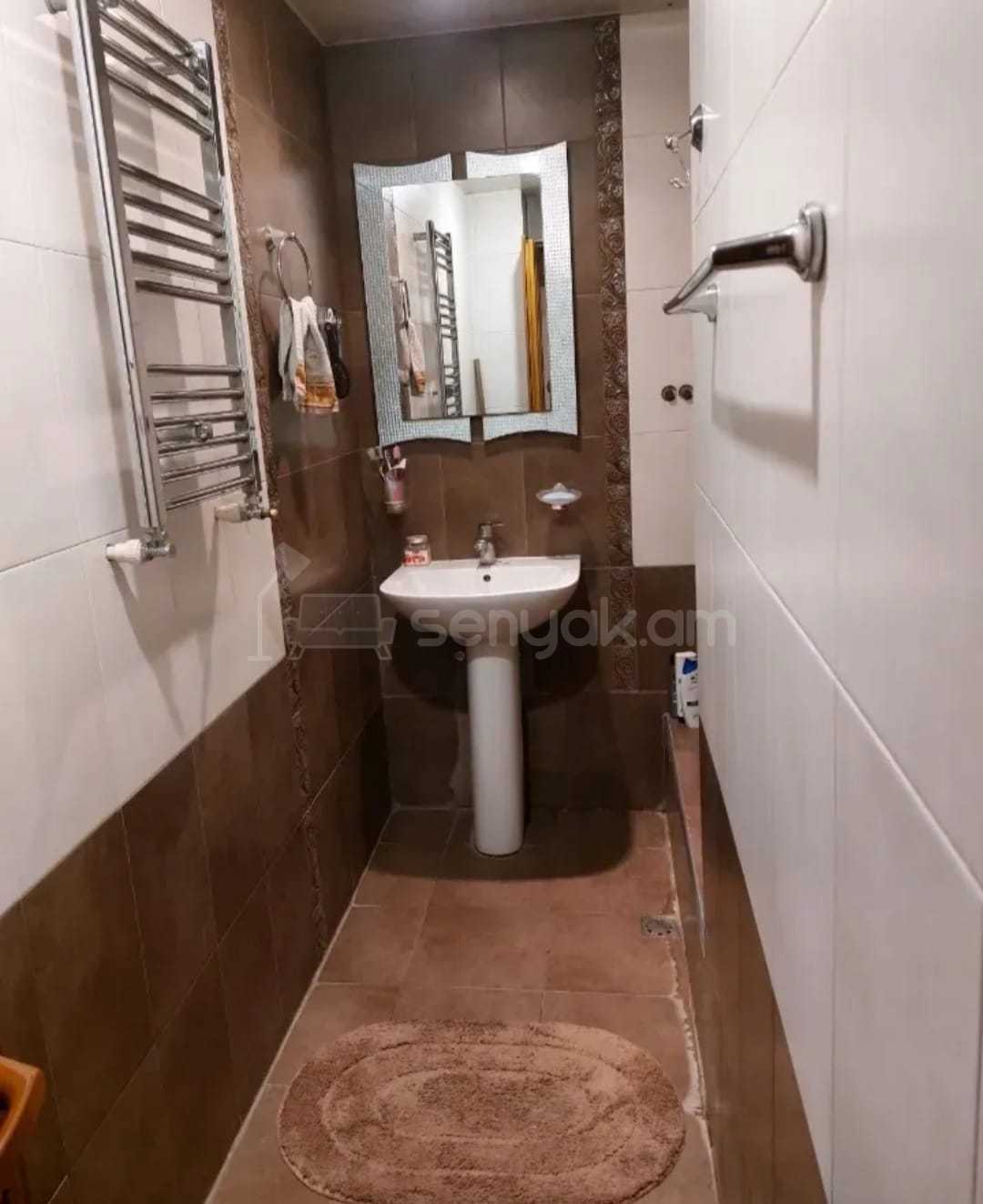 3 Սենյականոց Բնակարան, 65քմ, 3/10 հարկ, Կոսմետիկ Վերանորոգված