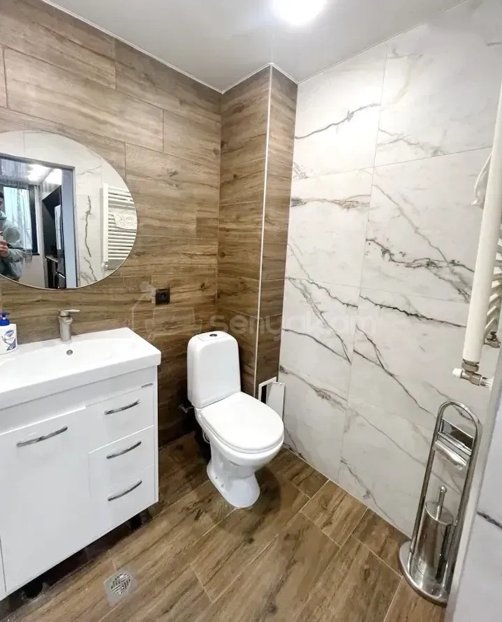 3 Սենյականոց Բնակարան, 65քմ, 3/9 հարկ, Կապիտալ Վերանորոգված, Կահավորված