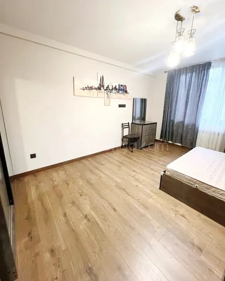 3 Սենյականոց Բնակարան, 65քմ, 3/9 հարկ, Կապիտալ Վերանորոգված, Կահավորված