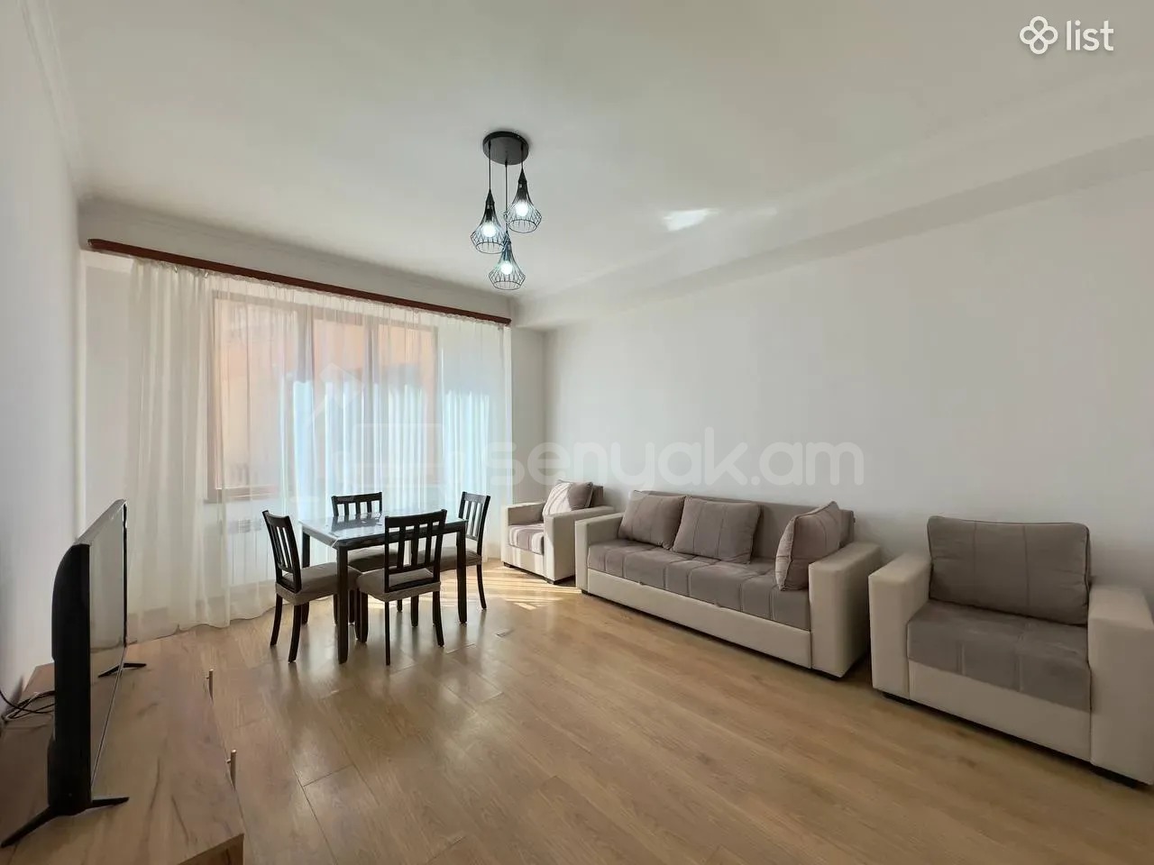 3 Սենյականոց Բնակարան Նորակառույցում, 89քմ, 6/8 հարկ, Նորմալ Վիճակում, Կահավորված