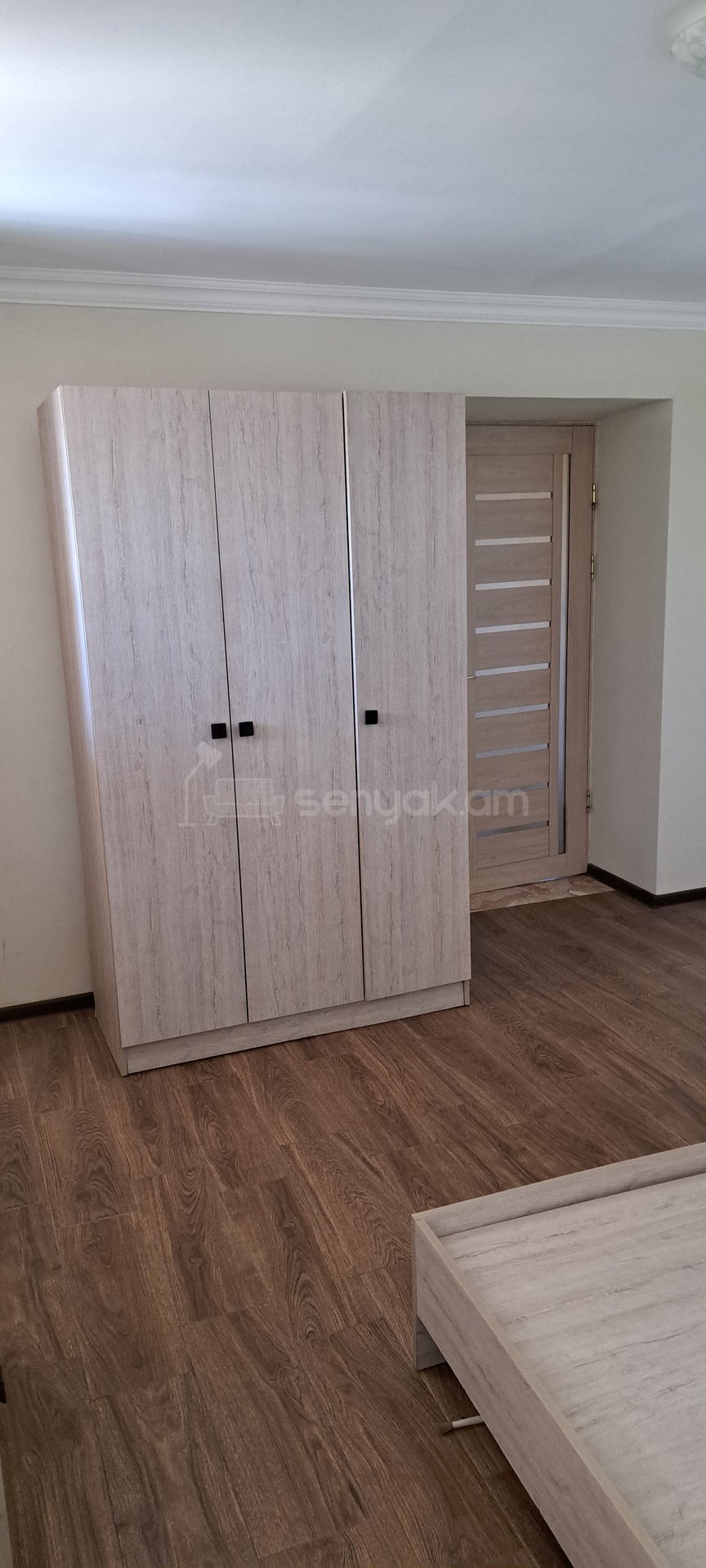 2 Սենյականոց Սեփական Տուն, 60քմ, Կապիտալ Վերանորոգված, Կահավորված, Ավտոտնակով
