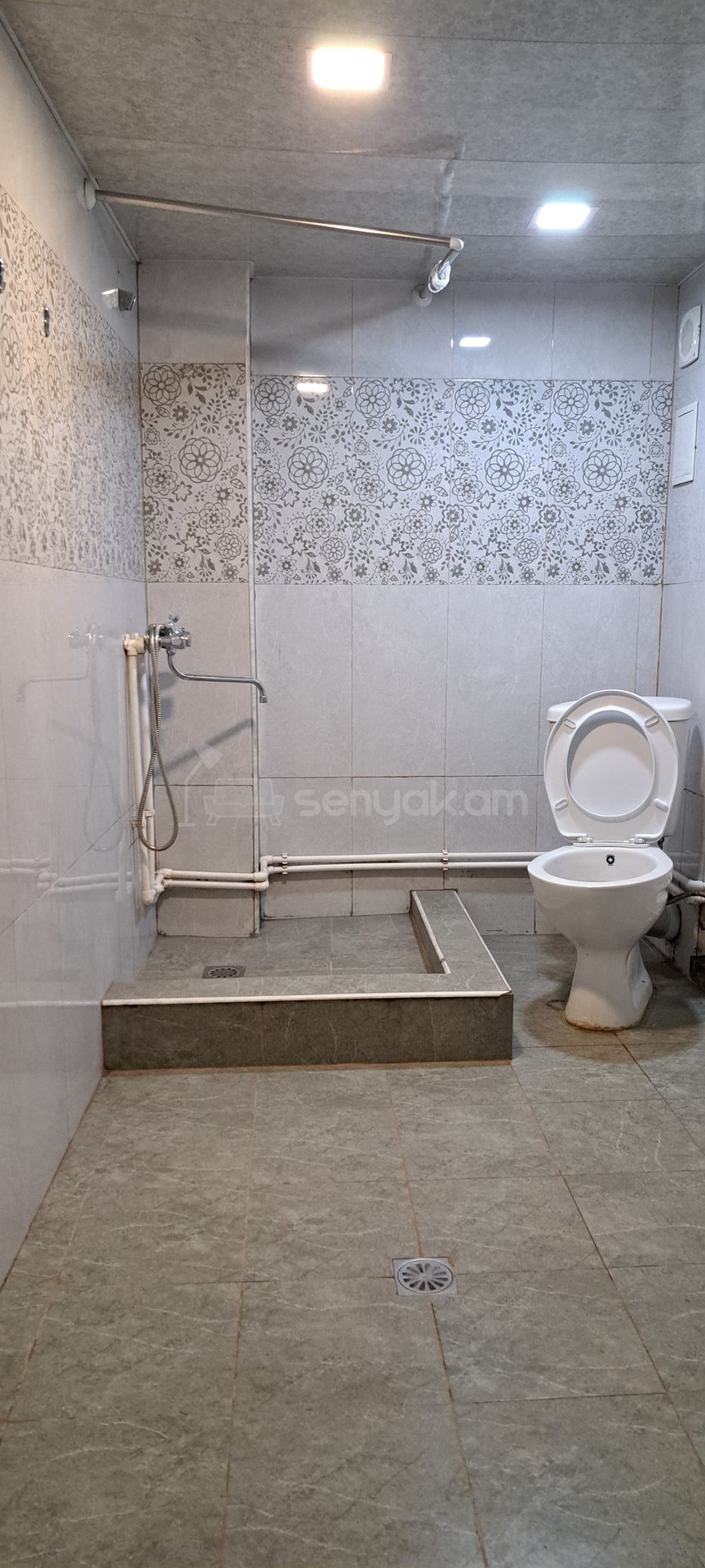 2 Սենյականոց Սեփական Տուն, 60քմ, Կապիտալ Վերանորոգված, Կահավորված, Ավտոտնակով