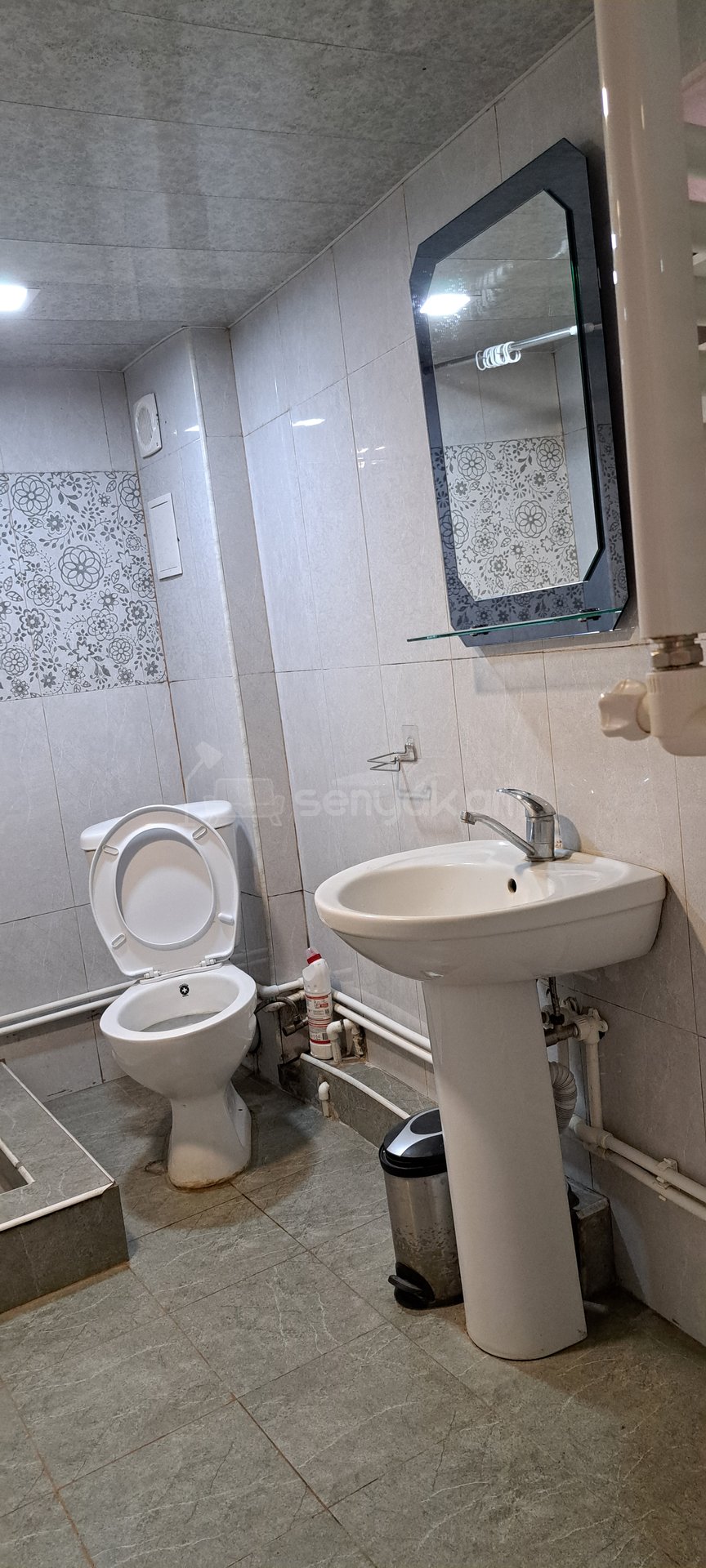 2 Սենյականոց Սեփական Տուն, 60քմ, Կապիտալ Վերանորոգված, Կահավորված, Ավտոտնակով