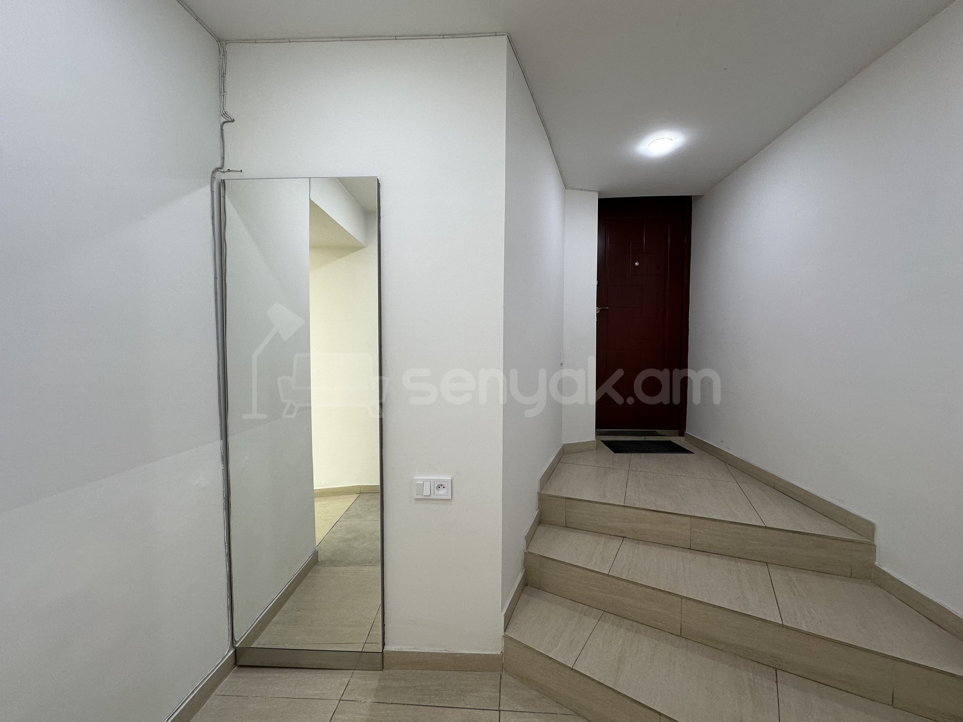 Օֆիսային Տարածք, 65քմ, Կապիտալ Վերանորոգված