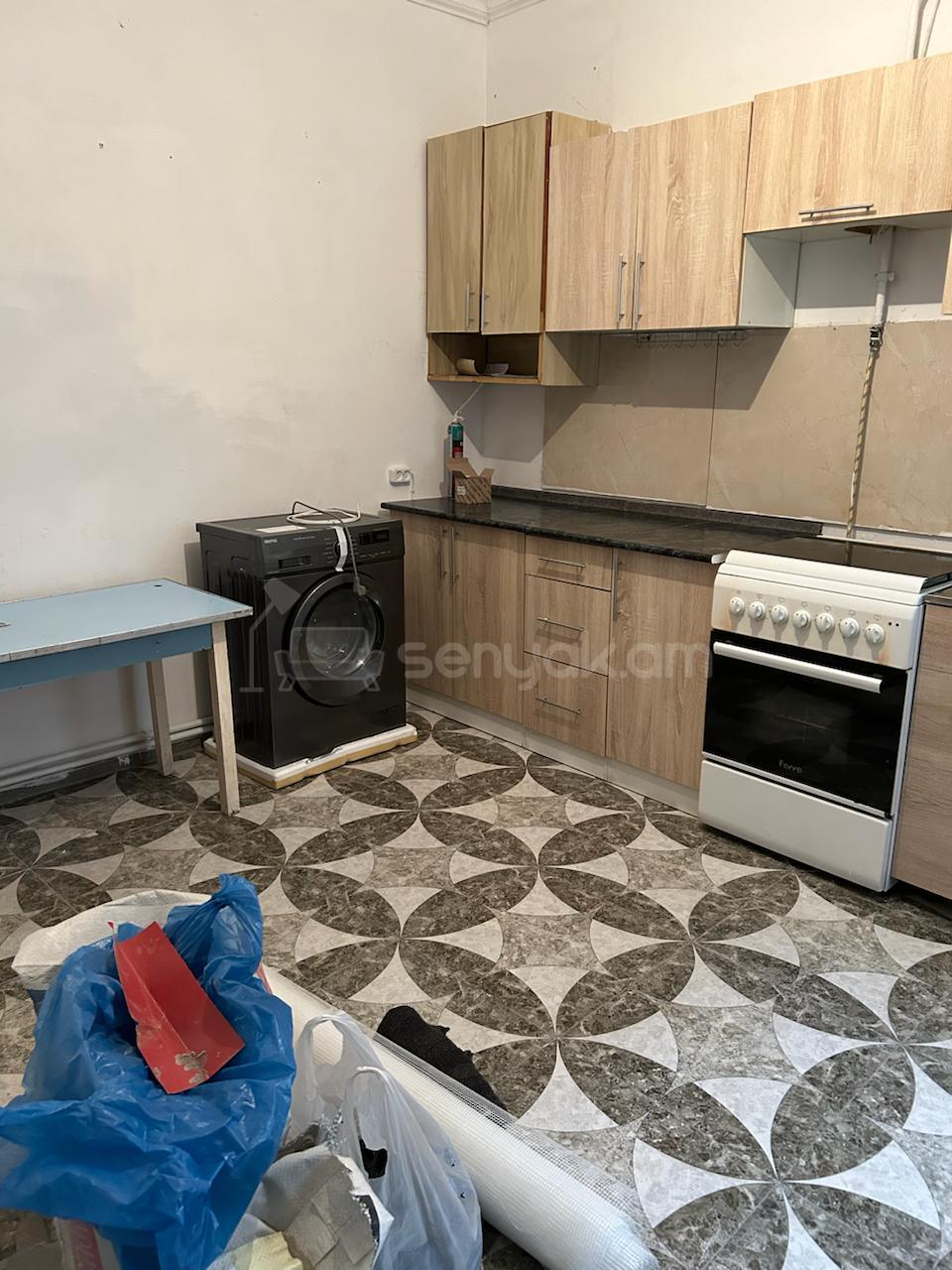 2 Սենյականոց Բնակարան Քարե Շենքում, 54քմ, 1/1 հարկ, Կապիտալ Վերանորոգված, Կահավորված