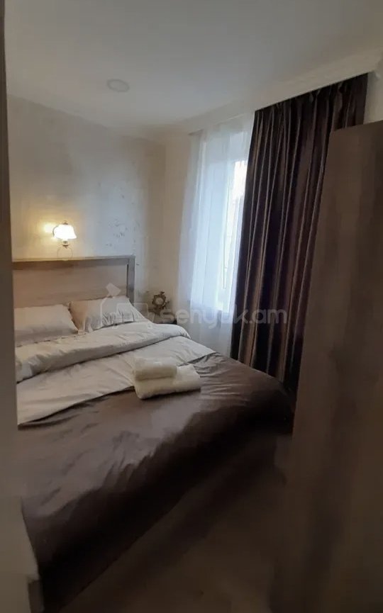 2 Սենյականոց Բնակարան Քարե Շենքում, 42քմ, 3/5 հարկ, Կապիտալ Վերանորոգված, Կահավորված