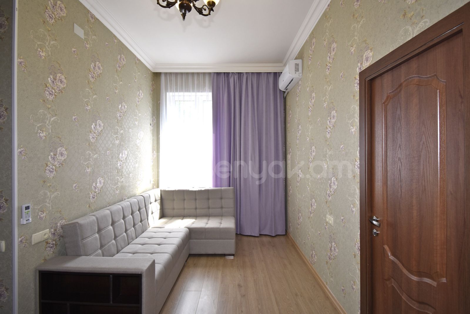 2 Սենյականոց Բնակարան, 38քմ, 2/3 հարկ, Կապիտալ Վերանորոգված