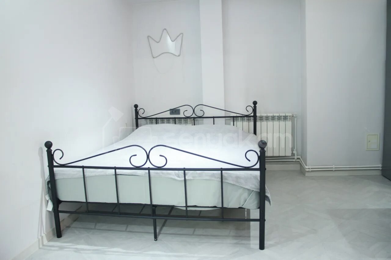 1 Սենյականոց Բնակարան Նորակառույցում, 50քմ, 3/3 հարկ, Դիզայներական Վերանորոգված, Կահավորված, Արևկող