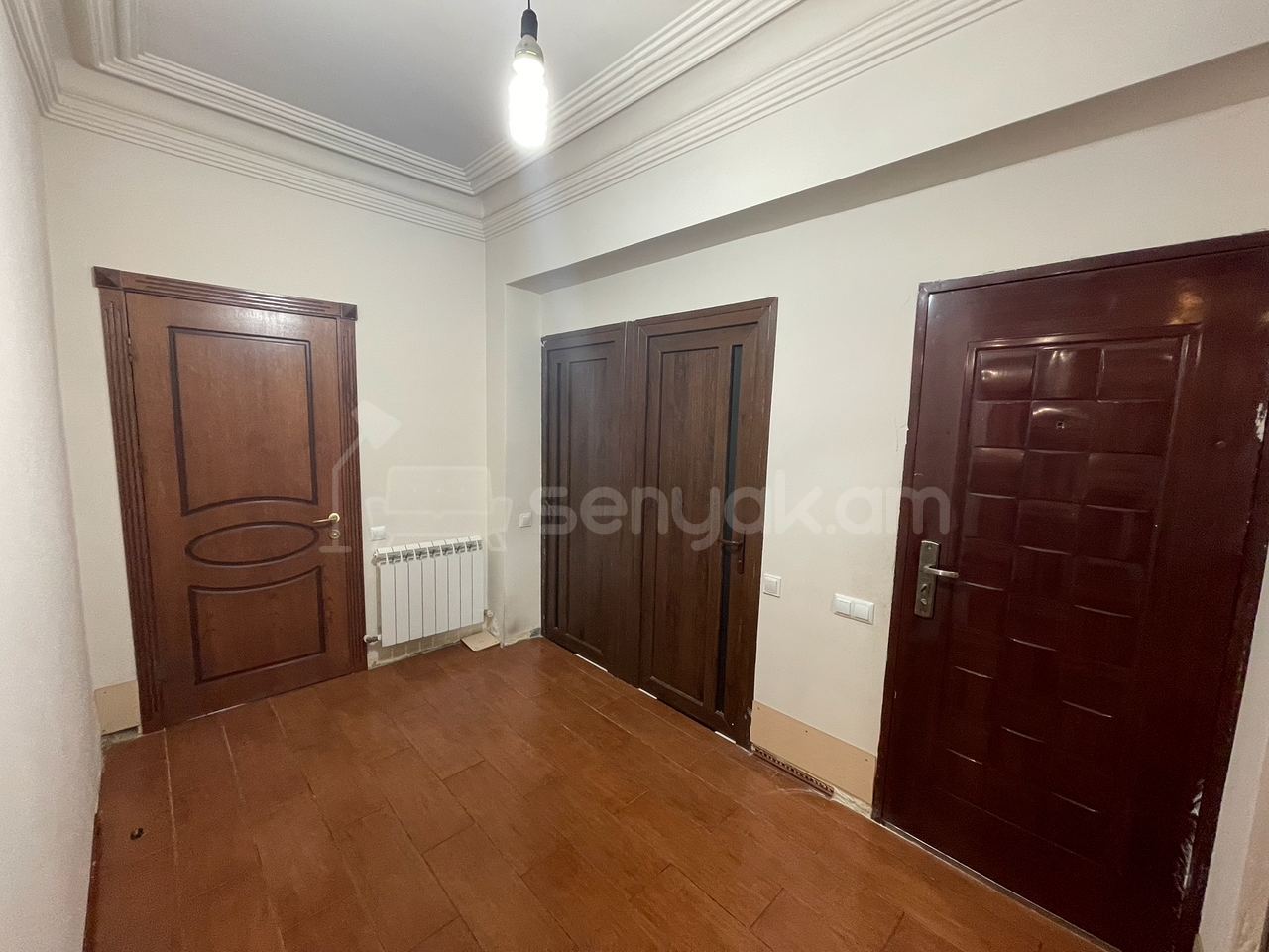 5 Սենյականոց Սեփական Տուն, 200քմ, Կոսմետիկ Վերանորոգված, Ավտոտնակով
